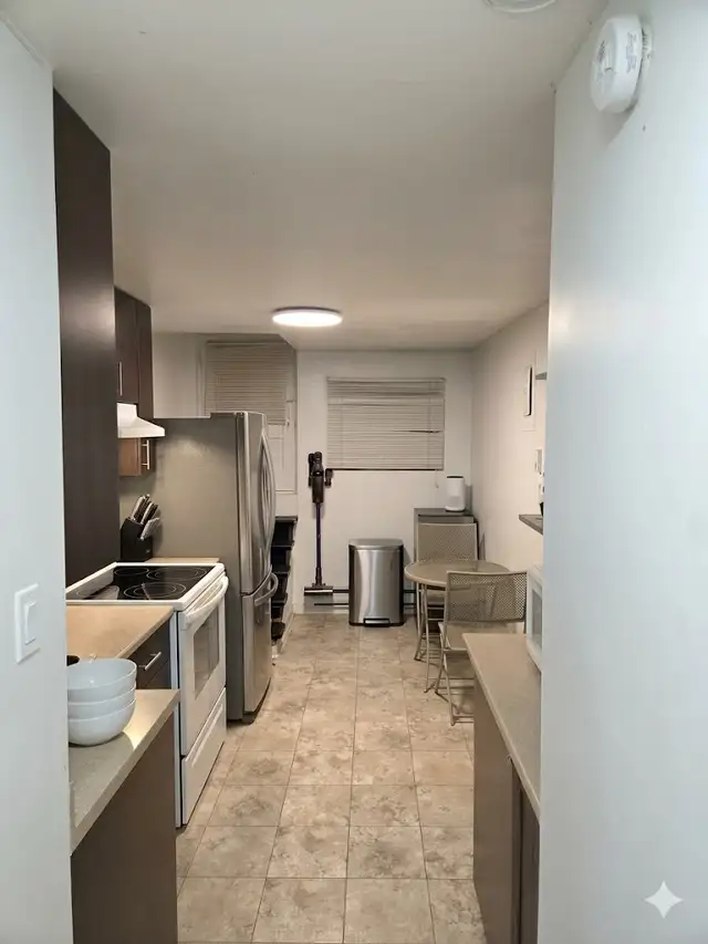 3 ½ à louer à Anjou – Chambre fermée - Photo 3