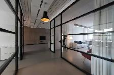 Reimagine Your Office with Modern Cubicles!