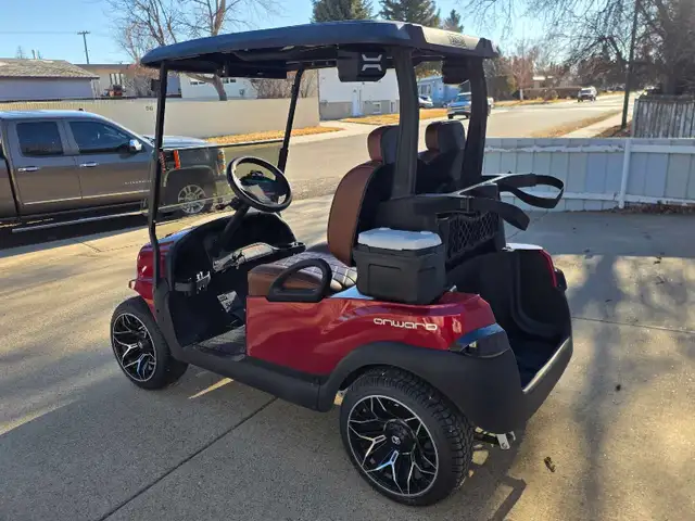 Custom Lithium Club Car Onward Golf Cart - Photo 5