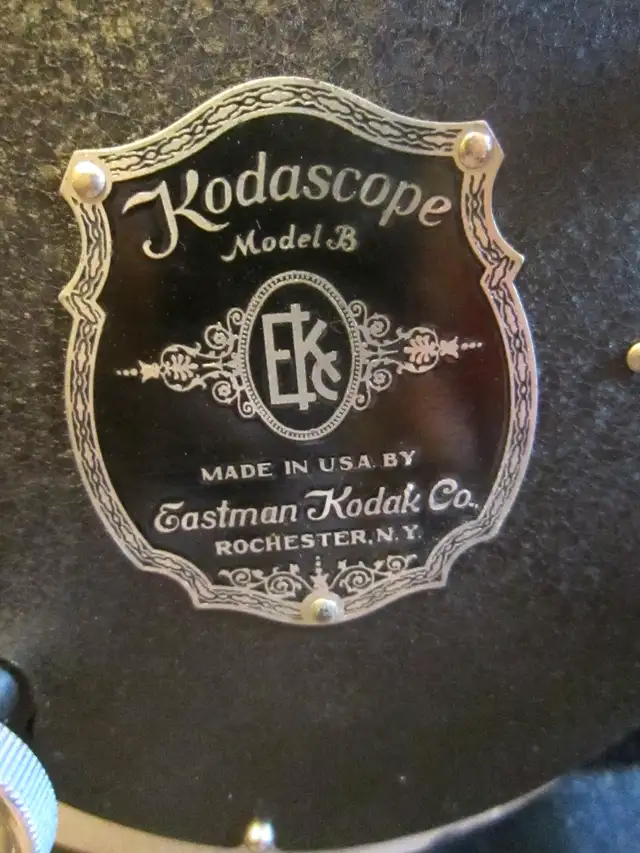 Circa 1920's Eastman Kodak Company Model B, 16mm Kodascope - Photo 2
