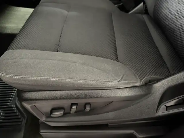2018 Chevrolet Silverado 1500 LT-Z71 / 4x4 / Crew / Low Kms - Photo 14