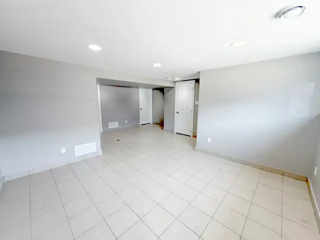 2 Bedroom 2 Bathroom Townhouse For Rent - Photo 7