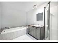 grand 4 1/2, Rénovation ， clé en main prix avantageux. - Photo 7