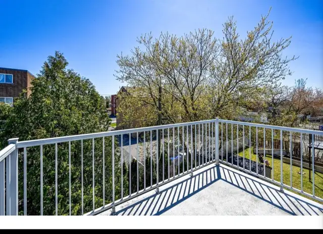 grand 4 1/2, Rénovation ， clé en main prix avantageux. - Photo 10