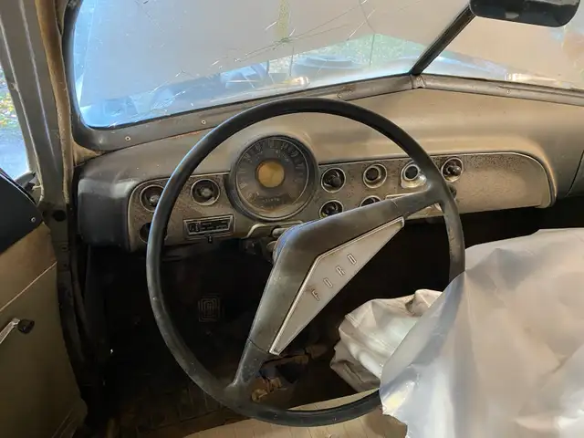 1951 Ford Tudor - Photo 6