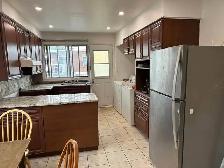 PRIVATE ROOM ON JEAN-TALON EAST - Photo 6