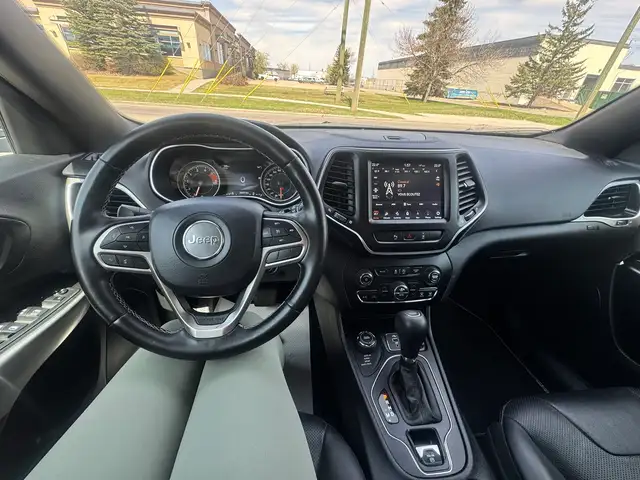 2021 Jeep Cherokee Latitude ONLY 32,000 km! - Photo 8
