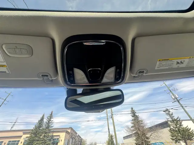 2021 Jeep Cherokee Latitude ONLY 32,000 km! - Photo 16