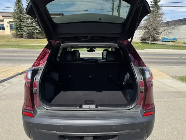 2021 Jeep Cherokee Latitude ONLY 32,000 km! - Photo 20