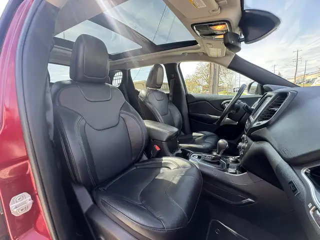 2021 Jeep Cherokee Latitude ONLY 32,000 km! - Photo 22