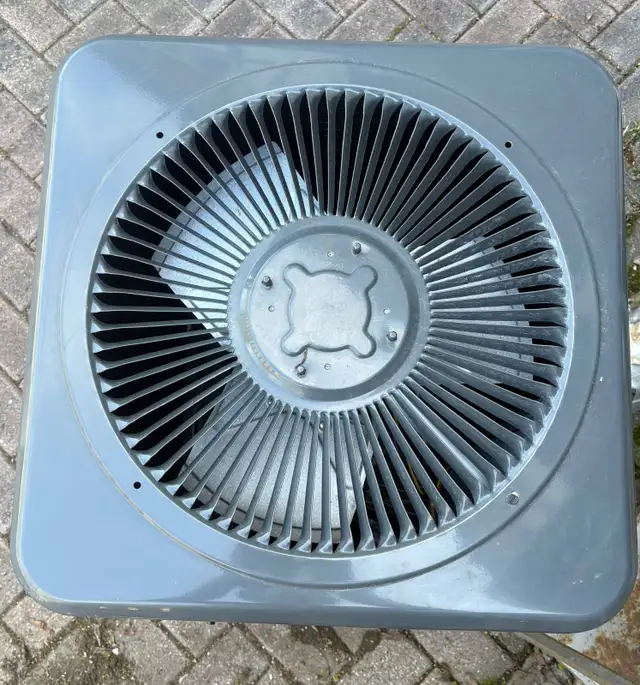 AC Unit Goodman Amana Distinctions Model GSX130181EJ - Photo 7