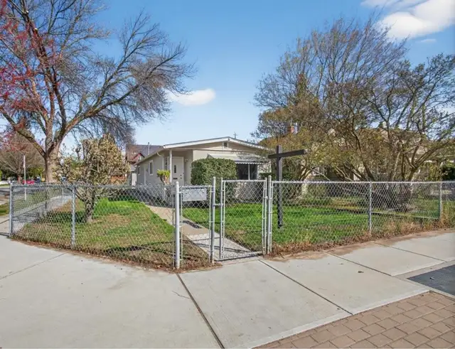 Two bedroom home with double garage for rent