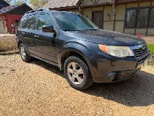 2010 Subaru Forester awd New Manitoba Safety Cert. 155,144 kms - Photo 2