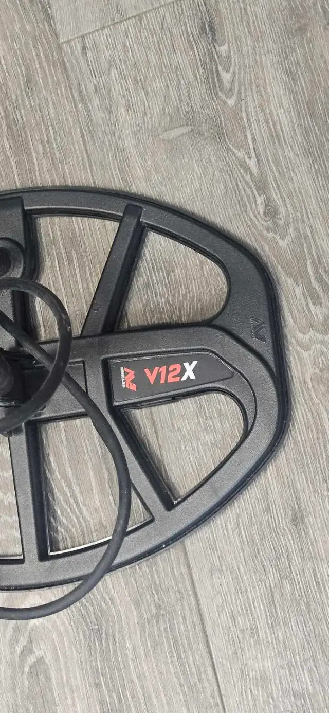 Minelab X-Terra Eite Waterproof Metal Detector - Photo 5