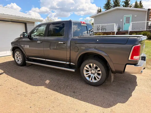 2017 Dodge Ram 1500 Limited - Photo 4
