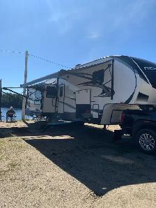 5th Wheel Grand Design Reflection