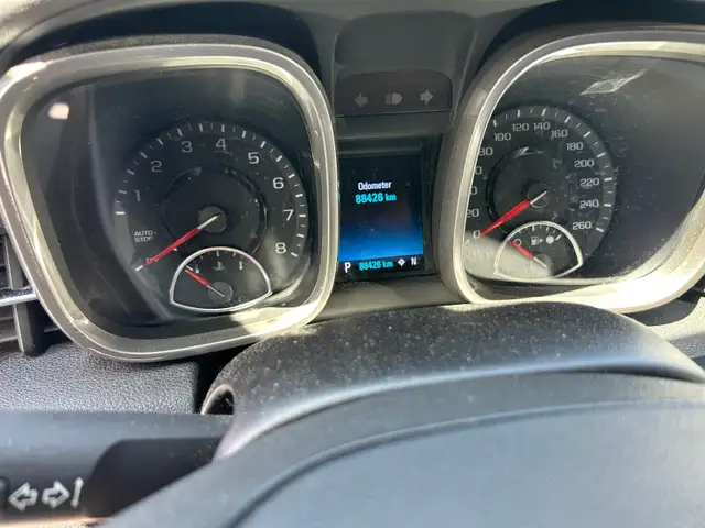 Chevy Malibu LS - Photo 4
