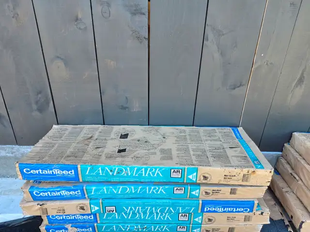 Black Fiber Glass Asphalt Shingles new bundles $25