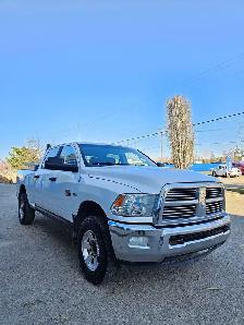 2012 Ram 2500 SLT - Photo 3