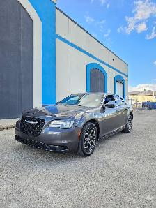 2016 Chrysler 300 S
