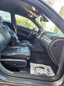2016 Chrysler 300 S - Photo 4