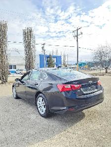 2017 Chevrolet Malibu LT - Photo 5