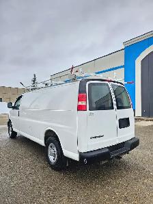 2009 Chevrolet Express 3500 - Photo 13