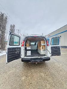 2009 Chevrolet Express 3500 - Photo 16