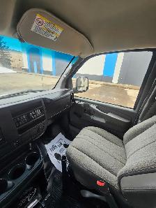 2009 Chevrolet Express 3500 - Photo 22