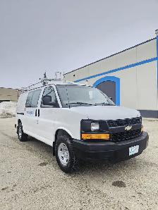 2012 Chevrolet Express 3500 - Photo 6