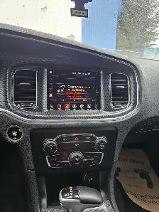 2017 Dodge Charger SXT - Photo 12