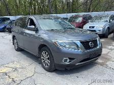 2016 Nissan Pathfinder 4WD 4dr S - Photo 3