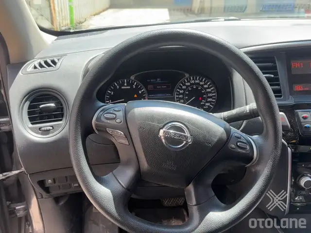 2016 Nissan Pathfinder 4WD 4dr S - Photo 11