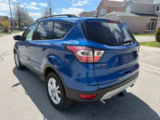 2017 Ford Escape FWD 4dr SE - Photo 7