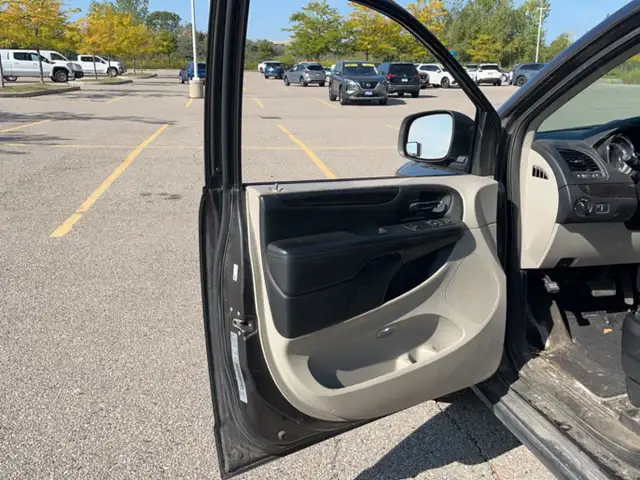 2018 Dodge Grand Caravan Canada Value Package 2WD - Photo 13