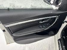 2017 BMW 3-Series 4dr Sdn 330i xDrive AWD - Photo 10