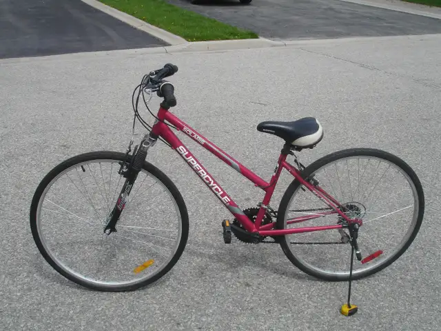 FEMALE'S HYBRID 700C SUPERCYCLE SOLARIS 18SPD ROAD/TRAIL BIKE! - Photo 4