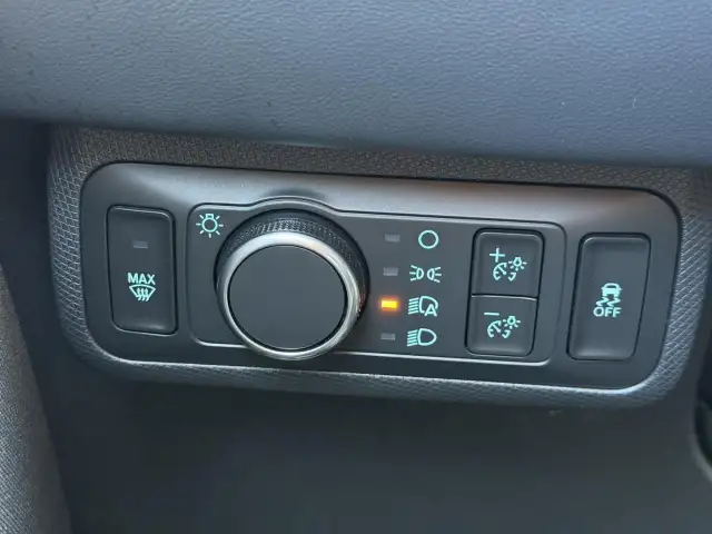 2022 Ford Mustang Mach-E Select AWD - Photo 9