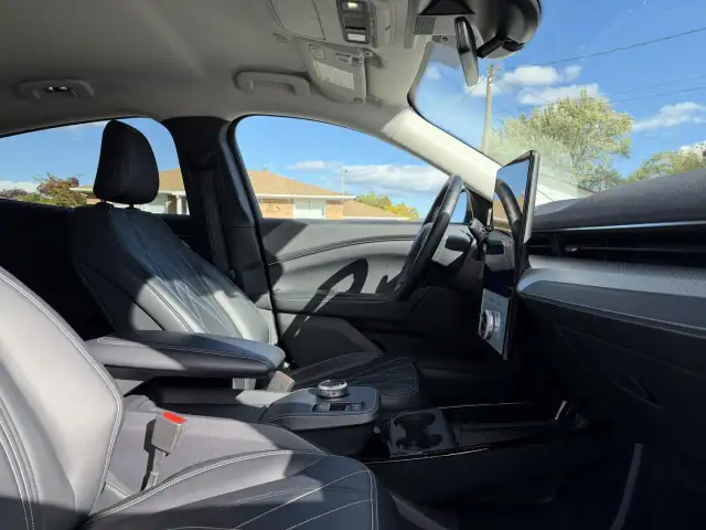 2022 Ford Mustang Mach-E Select AWD - Photo 14