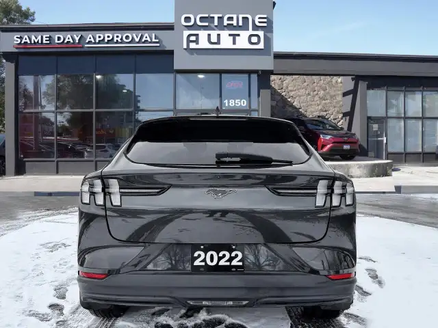 2022 Ford Mustang Mach-E Select AWD - Photo 5