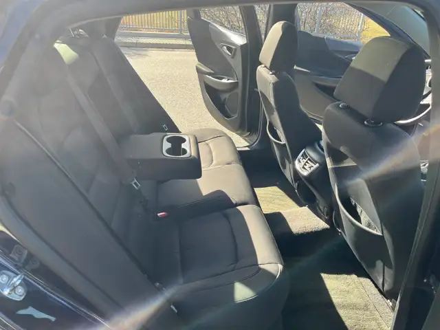 2018 Chevrolet Malibu LT - Photo 8