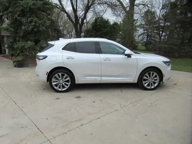 2023 Buick Envision Avenir AWD - Photo 6
