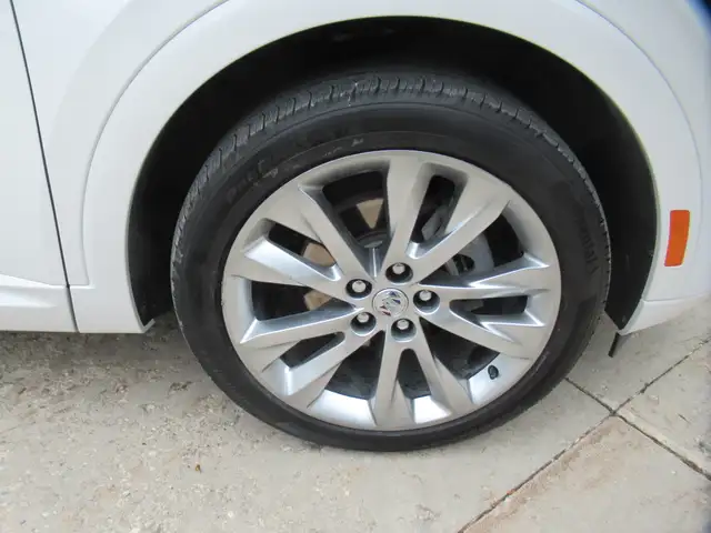 2023 Buick Envision Avenir AWD - Photo 13