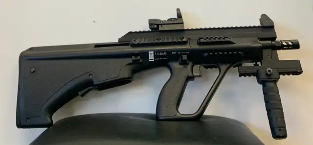 Steyr Aug A3 XS Commanro Black Airsoft Rifle - Photo 2