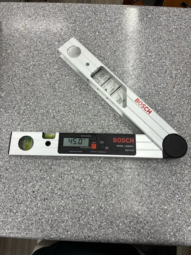 Bosch DAF  220 Digital Angle Finder