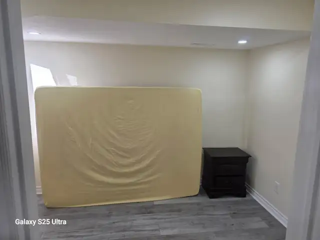 Basement Apartment for Rent in Brampton - Photo 5