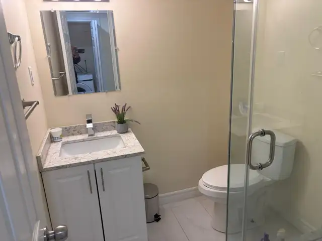 Basement Apartment for Rent in Brampton - Photo 8