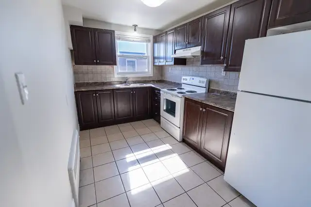 143 Westchester Crescent - 1 Bedroom for Rent in St. Catharines - Photo 2