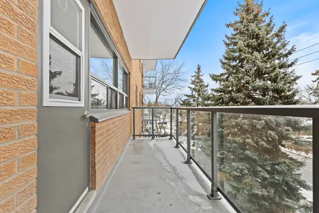 483 Linwell Road - 1 Bedroom Deluxe for Rent in St. Catharines - Photo 3