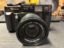Fuji Professional 6x9 GW690 II SN#3110021 - $1650